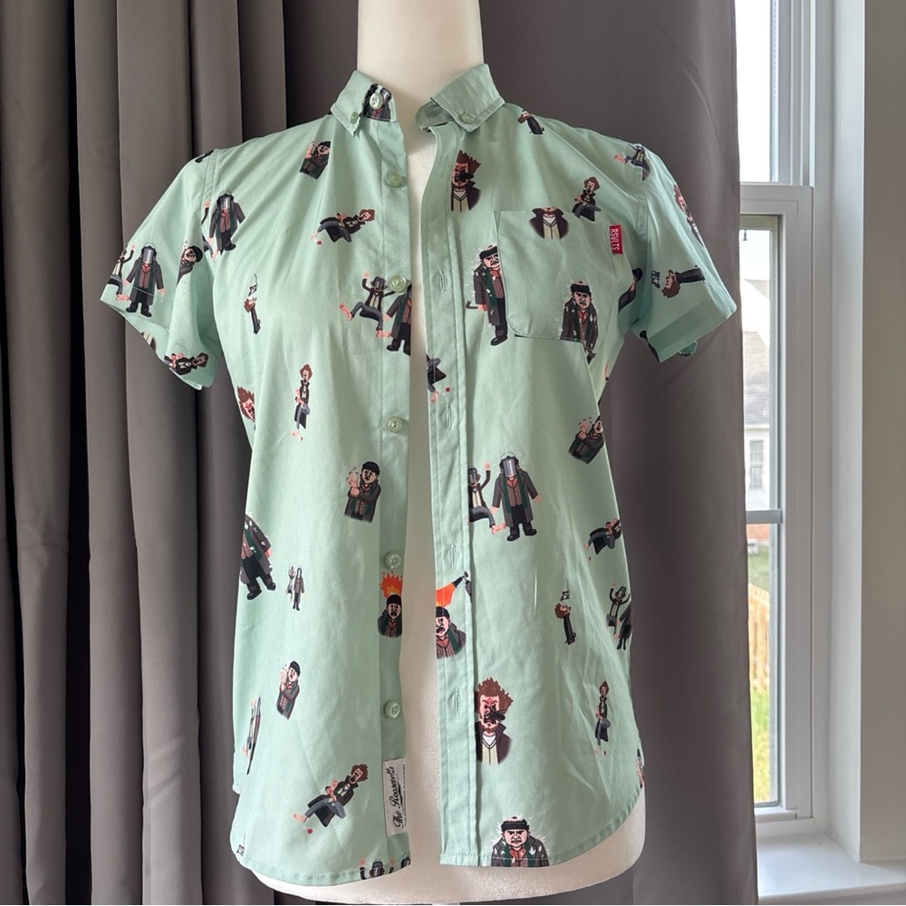 Home Alone Wet Bandits RSVLTS Kids Short Sleeve Button Down, M